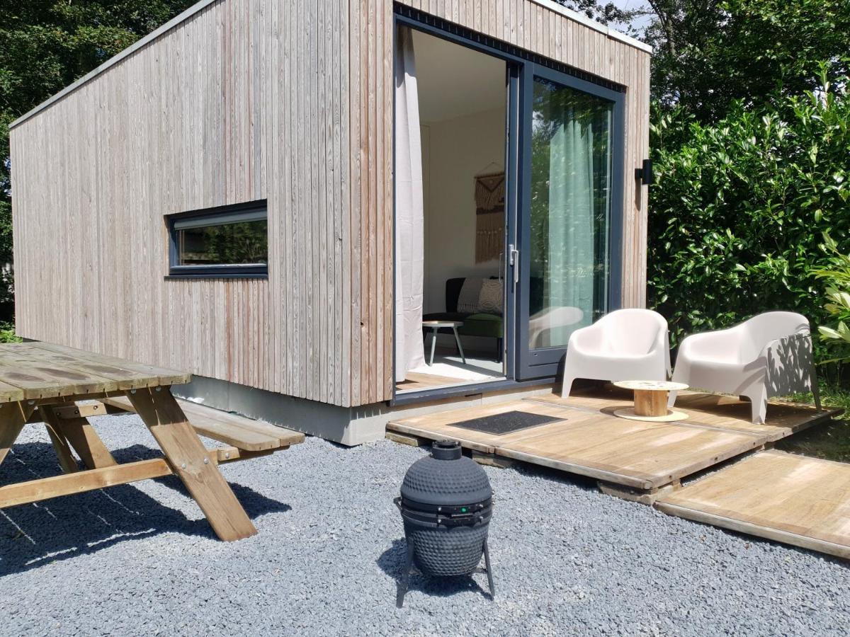 Modern Tiny House Op Rustig Watersportpark Βίλα Elahuizen Εξωτερικό φωτογραφία